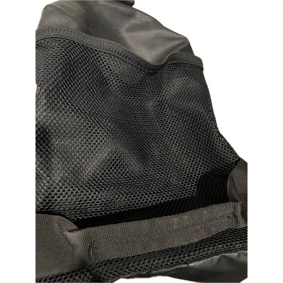 Nike Black Duffel Gym Bag, 22x10x10 - Picture 5 of 6